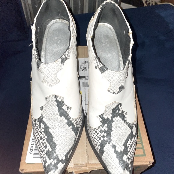 Ankle COWBOY boots X Urban Outfitters - Picture 2 of 3